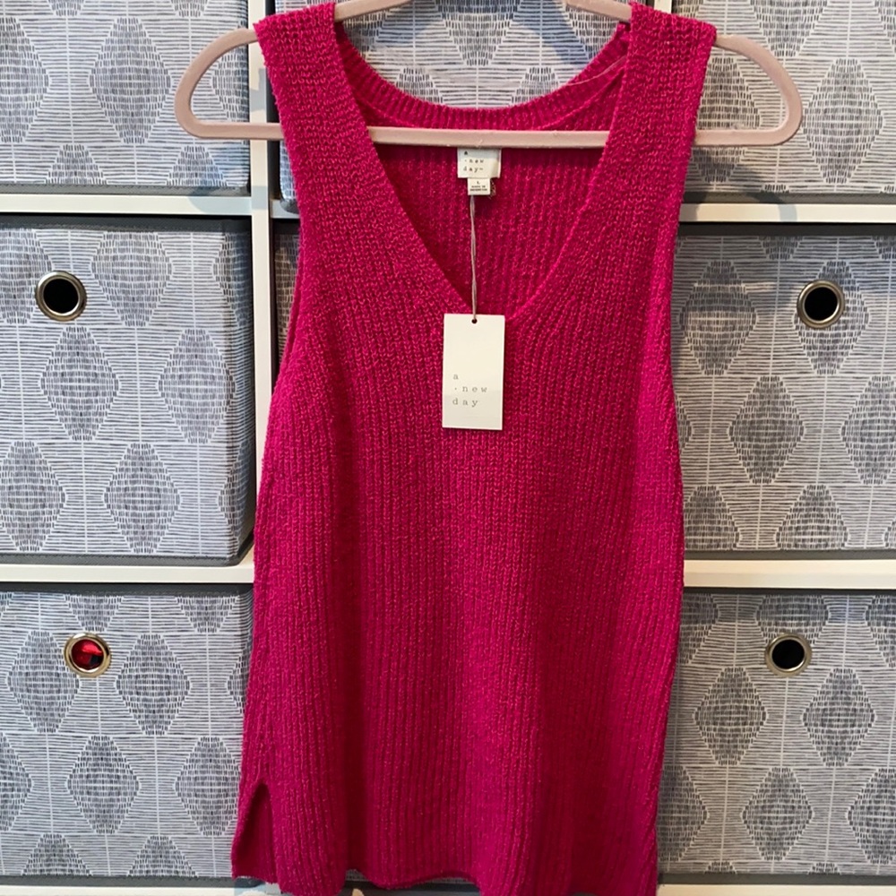Pink tank top